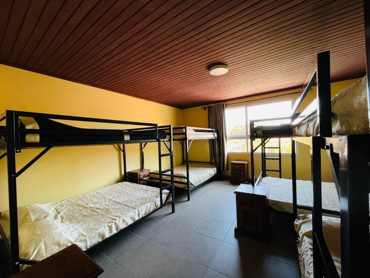 Hotel - Appartement Meuble " Les Flots Bleu " Antananarivo Esterno foto